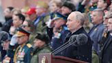 Putin dice que el Ejército ruso está "siempre listo" mientras el país celebra la victoria de la Segunda Guerra Mundial