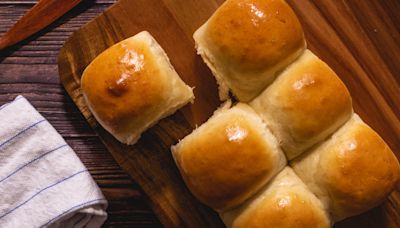 Use Store-Bought Dinner Rolls For A Quick, 3-Ingredient Savory Snack