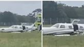 Pasajera toma el control de una avioneta tras desmayo del piloto