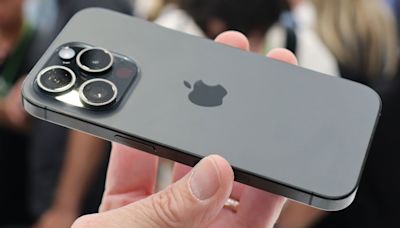 The iPhone 16 Pro is again rumored to be matching the Pro Max with 5x optical zoom