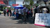 Por quinto día, habitantes de Benito Juárez bloquean avenida Insurgentes y Xola por mala calidad del agua