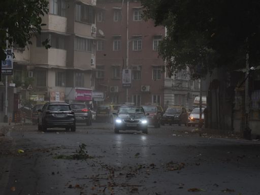 Mumbai Weather Update: IMD Predicts Heavy Rains Today; Mercury To Drop This Week