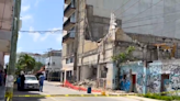 Derrumbe de construcción en Playa del Carmen deja sin luz a la avenida 25 Sur