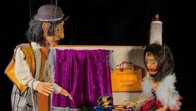 “Marionettentheater in Wiesloch: “Fast eine Dreigroschenoper” nach Bertolt Brecht