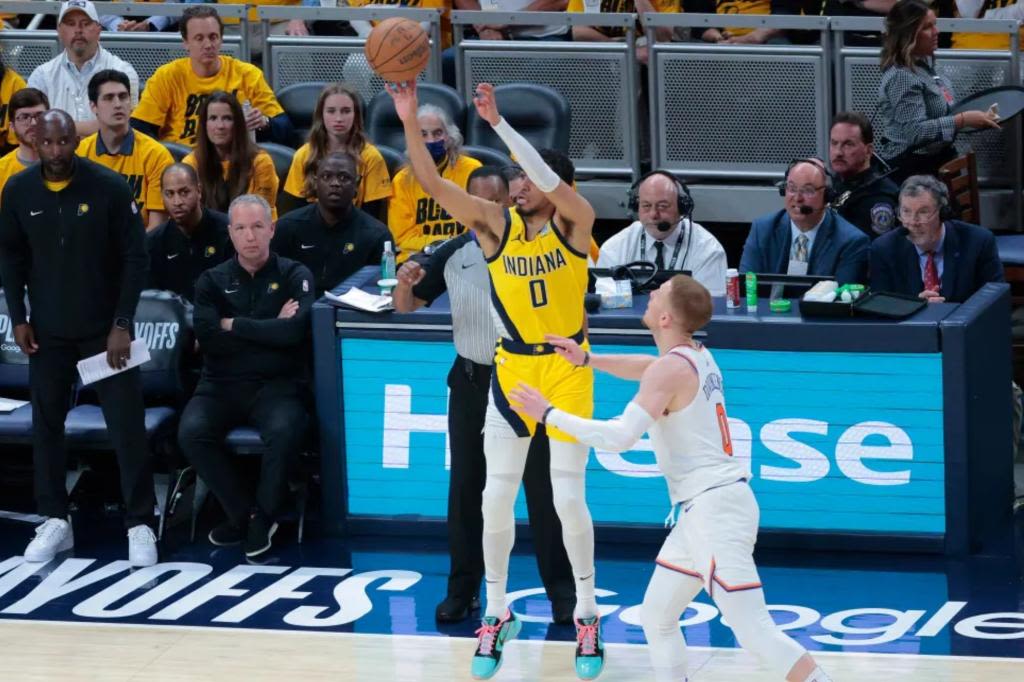 Tyrese Haliburton makes history to drive Pacers to key win over Knicks