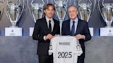 Luka Modric renova contrato com Real Madrid até 2025