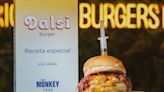 Qué ingredientes lleva la hamburguesa con el jarabe de Dalsy