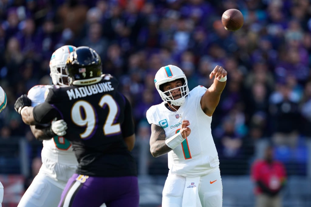 Chris Perkins: Dolphins might not get the same Tua if he plays on a one-year deal