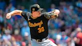 Paul Skenes dominates, strikes out 11 in 6 no-hit innings as Pirates blow out Cubs