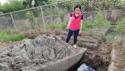 台中霧峰國6下灌溉溝泥沙阻塞 農民無水可灌溉