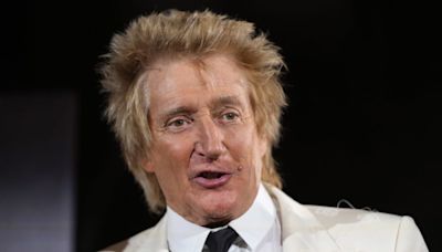 Rod Stewart shares post mocking Trump: ‘He became an Orange person’