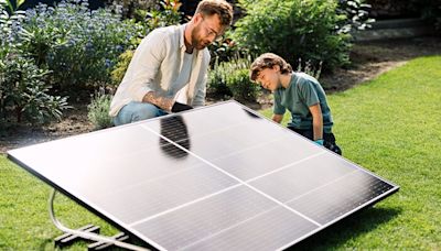 Sommerschlussverkauf - Zum Ende des Sommers gibt es 60 Euro Ersparnis auf Balkonkraftwerke von Priwatt