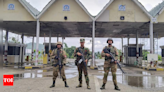 Ethinc fighters battling way into key north Myanmar town - Times of India