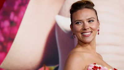 Scarlett Johansson, estrella de “Black Widow”, contraataca y dice que Sam Altman, el multimillonario CEO de OpenAI, sería un buen villano de Marvel