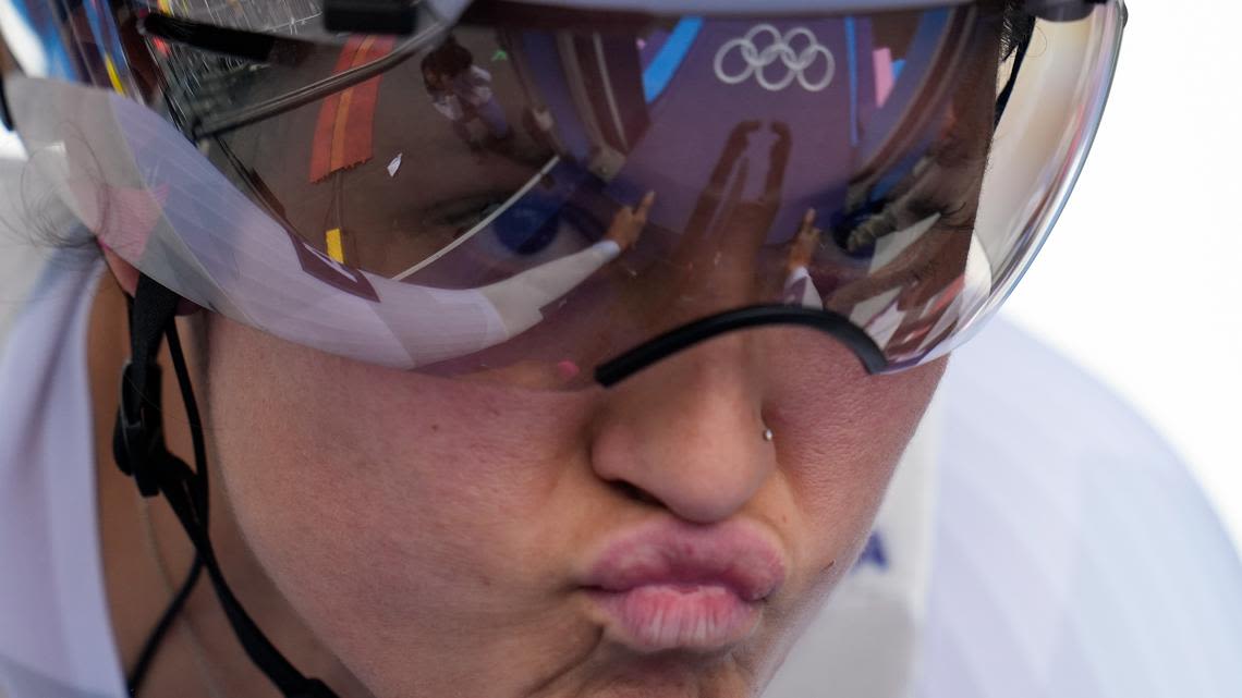 American favorite crashes in women's time trial, still lands on medal stand