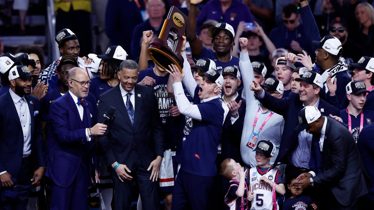 National champion UConn Huskies to be honored at White House next week