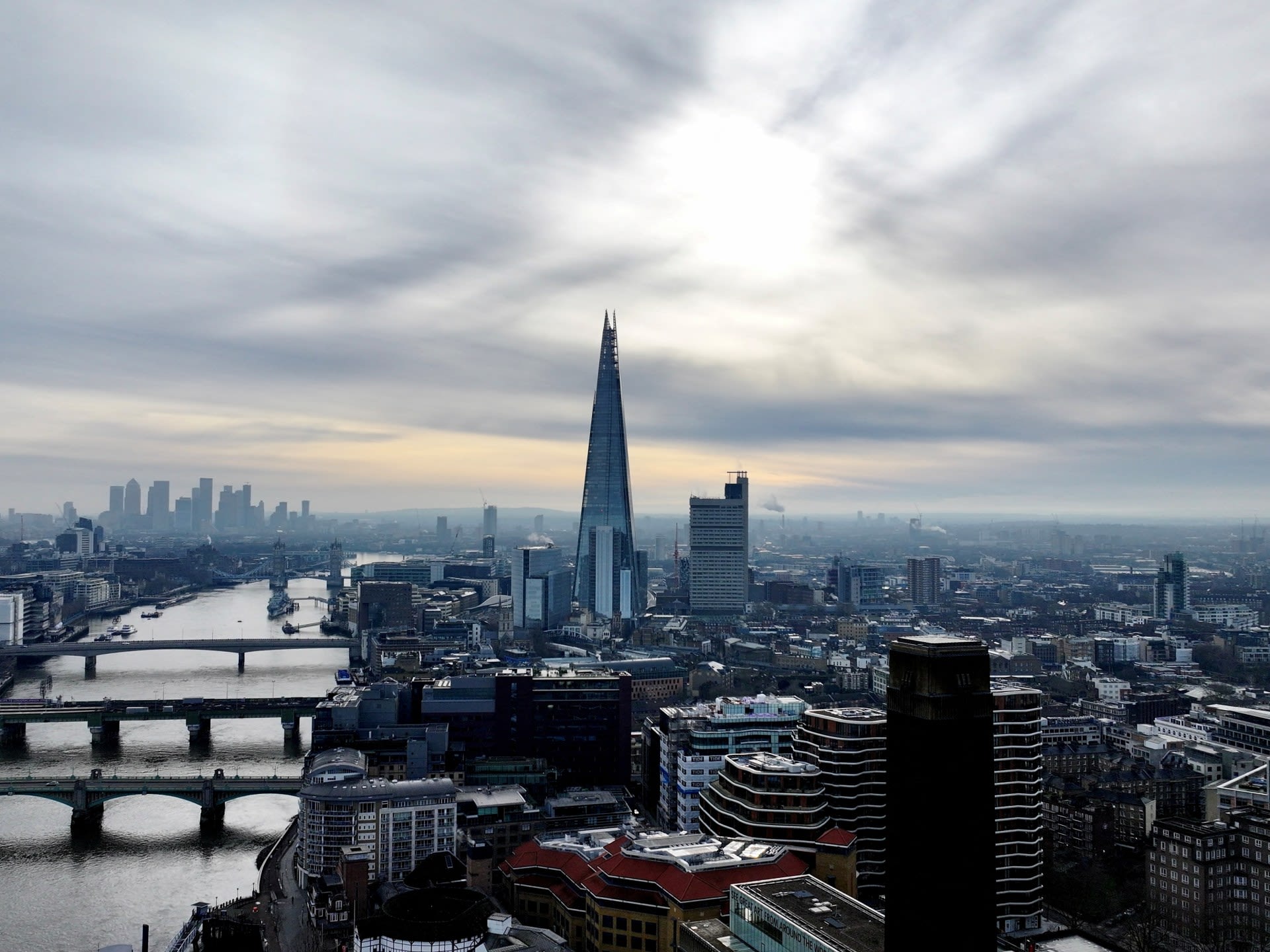 Fewer women among top earners in UK finance since pandemic, report finds