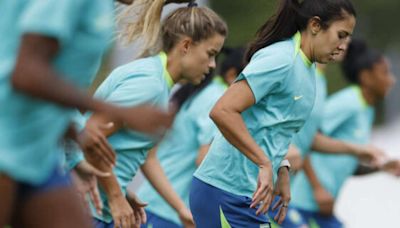 Seleção Feminina treina em Bordeaux para as Olimpíadas de Paris
