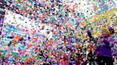 Fact Check: Times Square's NYE Party Uses Confetti Strips With People’s Wishes Written on Them