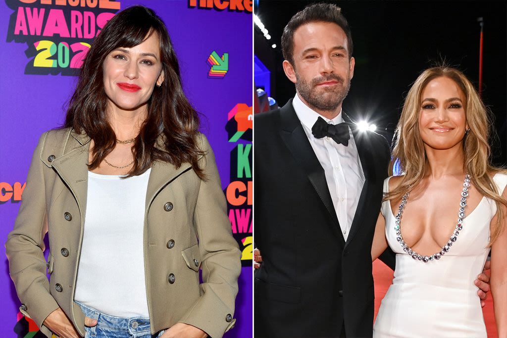 How Jennifer Lopez Blended Her Family with Ben Affleck and Jennifer Garner's: 'Handled with So Much Care'