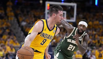 Pat Beverley throws ball at Pacers fans, later asks reporter to leave his postgame interview