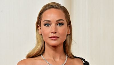 Jennifer Lawrence to Star in Graphic Novel Adaptation 'Why Don't You Love Me?'