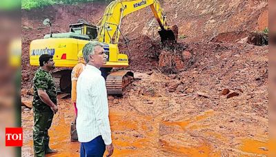 Karnataka landslide: Truck not under mud, search continues; says revenue minister Krishna Byre Gowda | Bengaluru News - Times of India