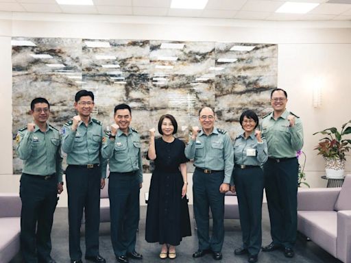 陸軍將官異動 新任陸軍副司令拜會南部地方首長