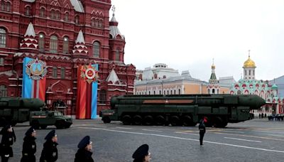 Nuevas imágenes del desfile militar del Día de la Victoria en la Plaza Roja de Moscú - ELMUNDOTV