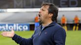 El repudiable insulto de Caruso Lombardi a un árbitro en Uruguay