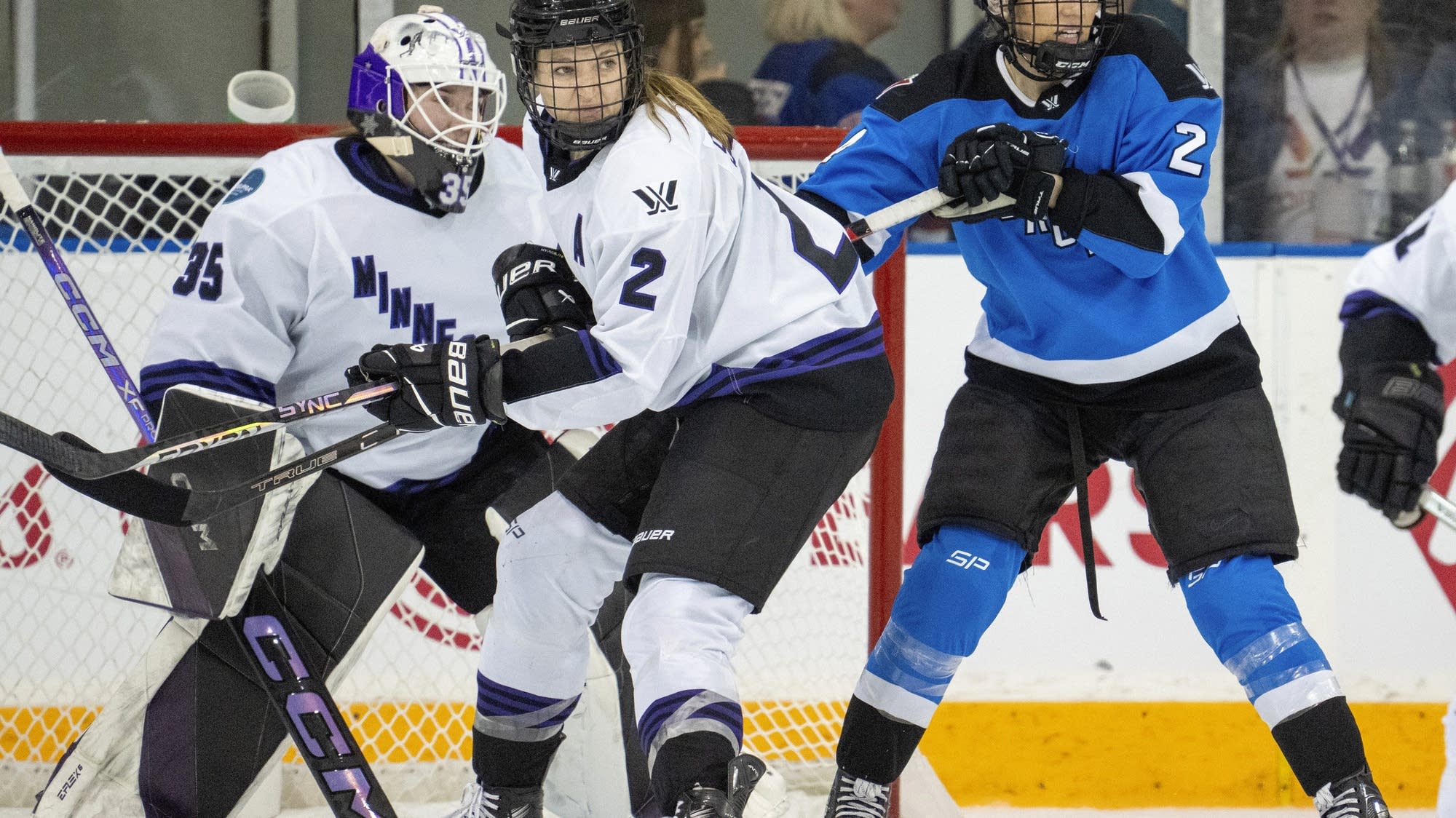 Toronto clinches top spot in PWHL with 4-1 win over Minnesota
