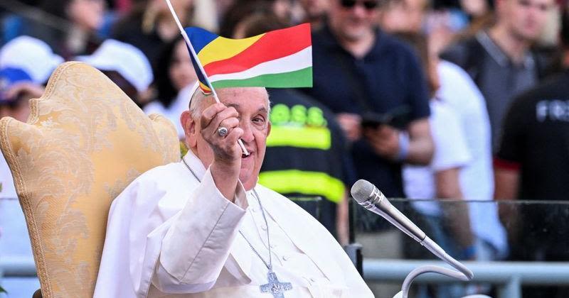 Pope kicks off 'World Children's Day' at Rome's Olympic Stadium