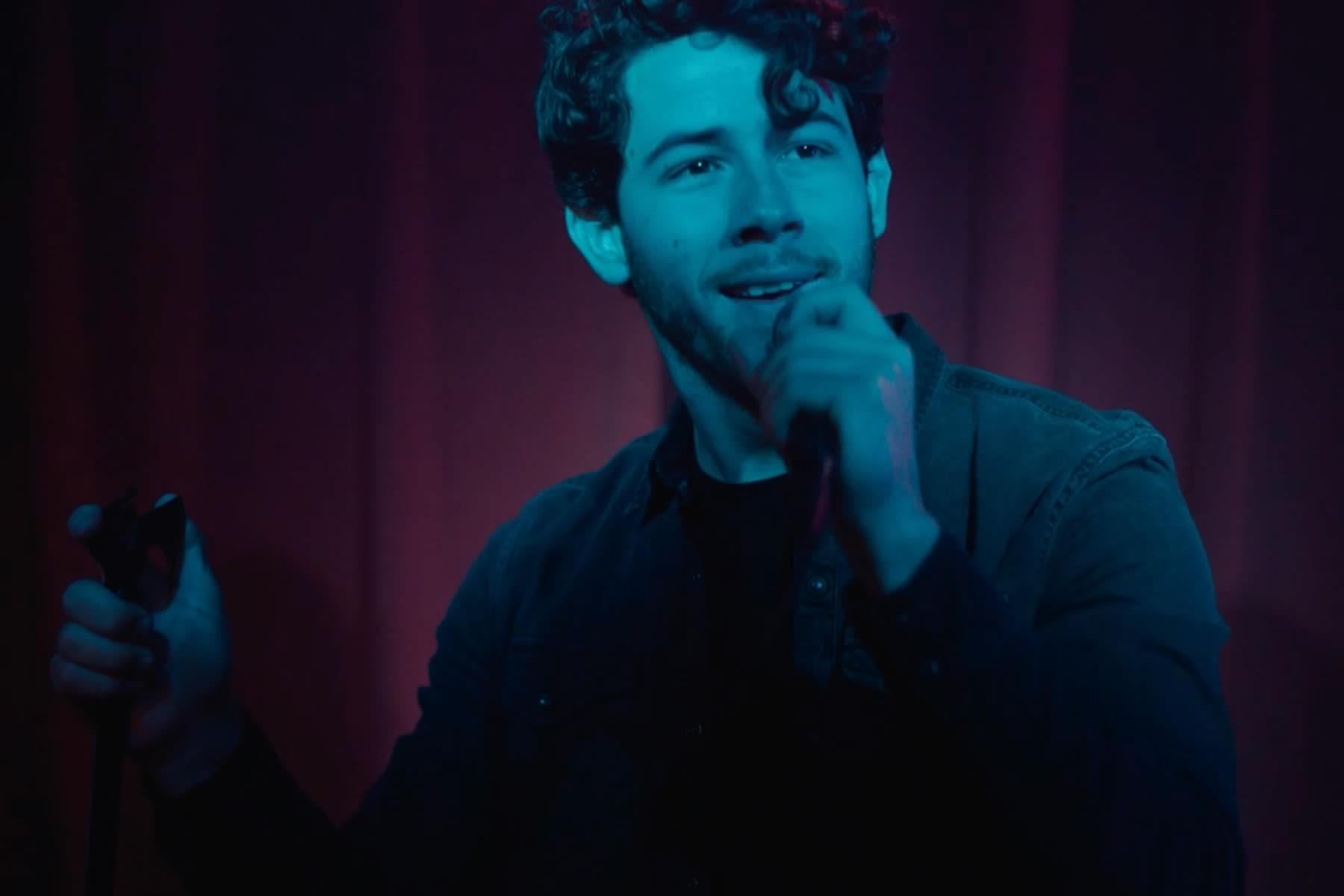 Nick Jonas Sings ‘I Melt With You’ at a Karaoke Bar in ‘The Good Half’