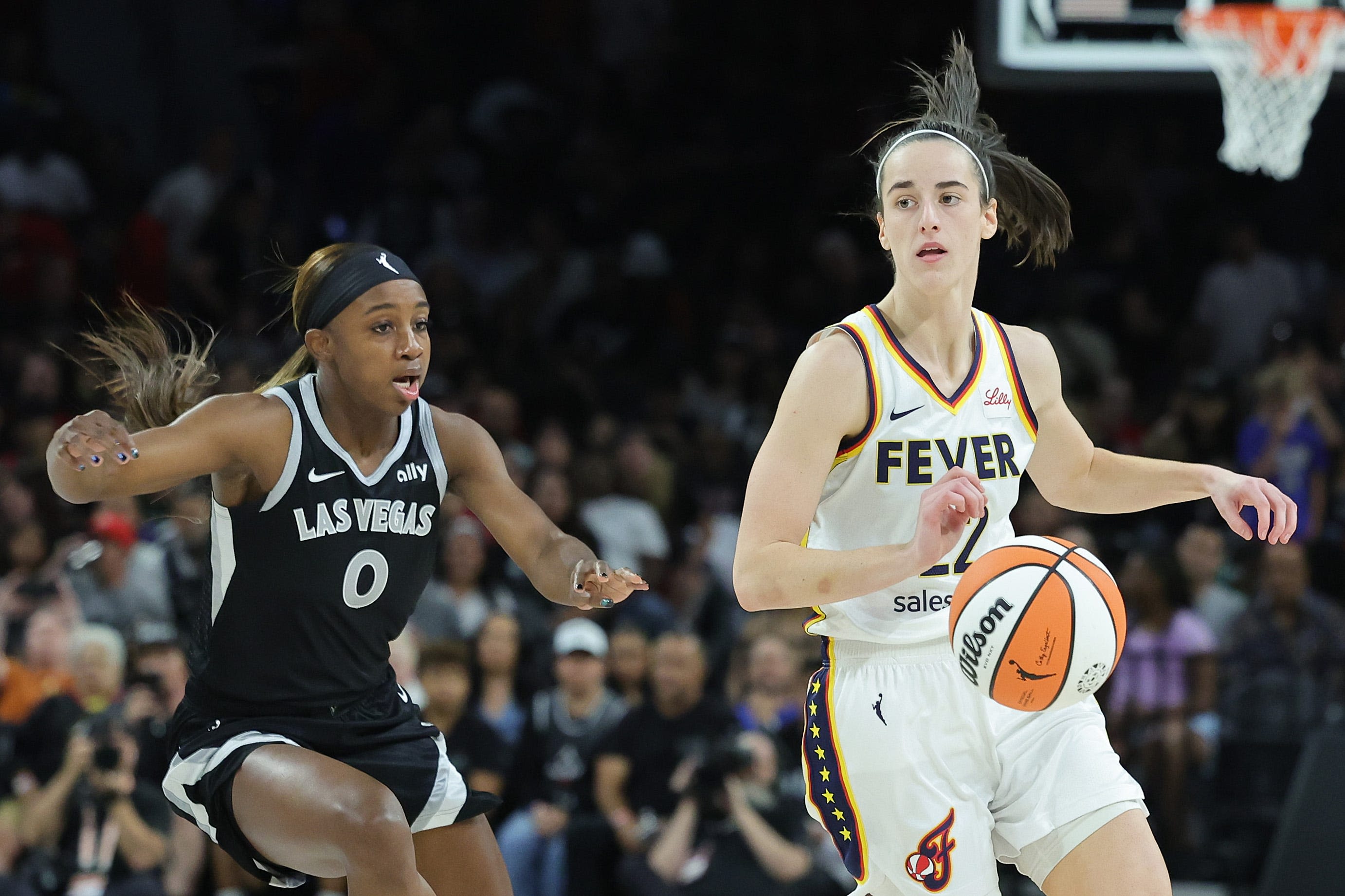 How many points did Caitlin Clark score last night? Rookie held in check by Las Vegas Aces