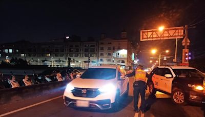 喝酒不開車! 東港分局警方4月26日至28日連續三日實施「全縣性同步取締酒駕專案勤務」 | 蕃新聞