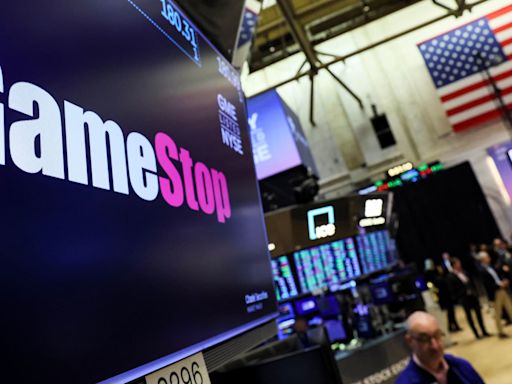 GameStop short sellers have already lost $1 billion from Monday's monster rally