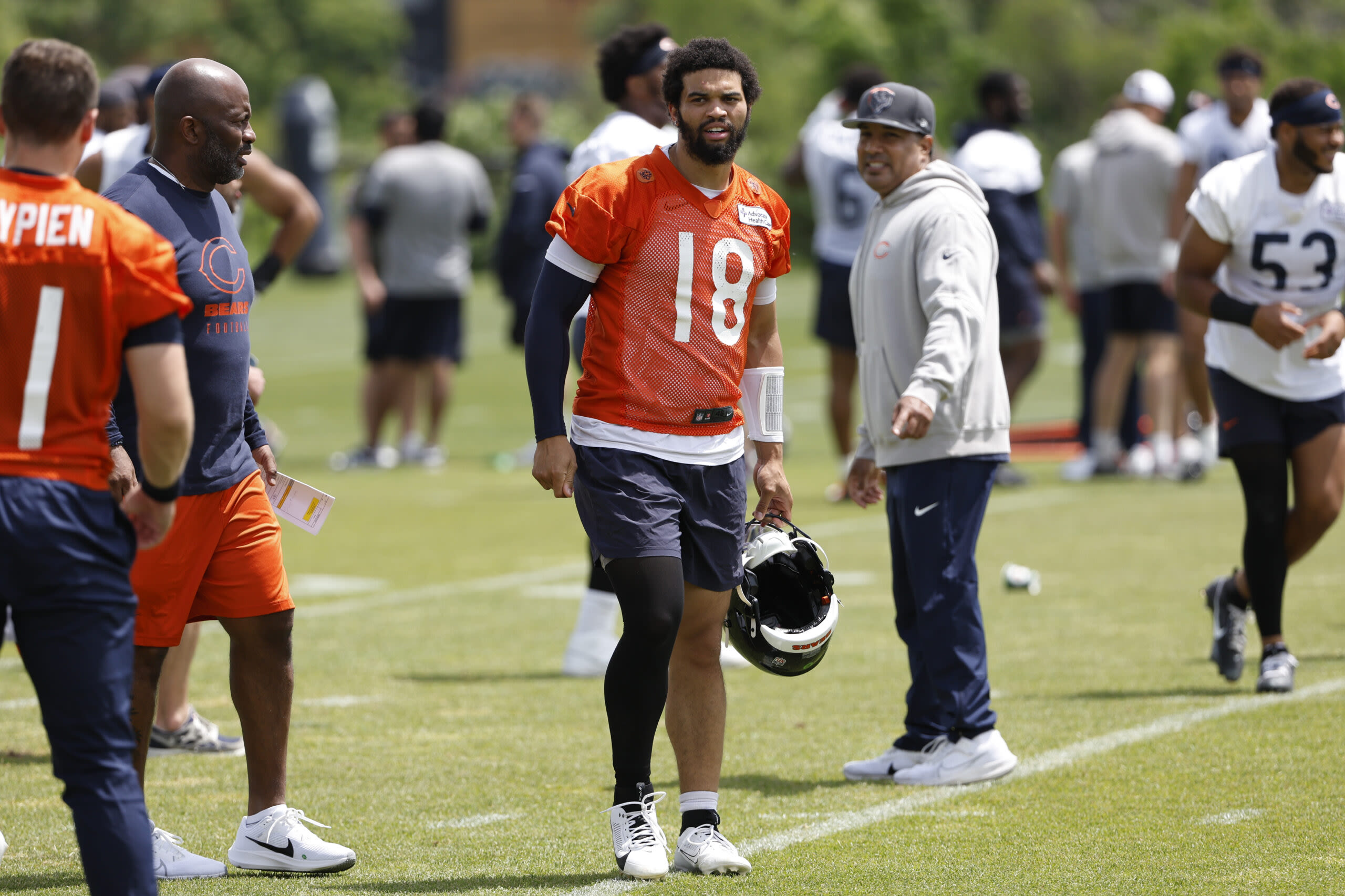 How Bears QB Caleb Williams impressed NFL insider Tom Pelissero