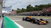 Max Verstappen sufre para superar a Landon Norris en el Gran Premio de Emilia Romaña de Fórmula Uno