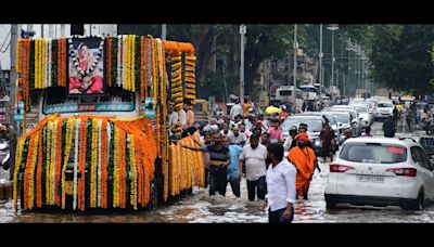 Former BJP MLA Neelam Karwariya cremated with state honours