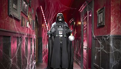 This 7-Foot-Tall Darth Vader From Home Depot Is Perfect for All Seasons