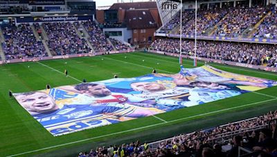 Leeds Rhinos honour Rob Burrow at first match since rugby star's death