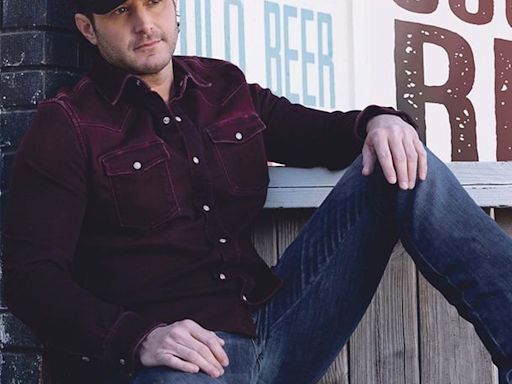 CT Music: Country's Easton Corbin takes Goshen Stampede stage Saturday