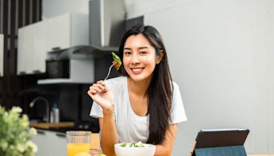 女星減肥都在做「減餐瘦身法」！穩定血糖還能降膽固醇，營養師公開健康餐盤吃法