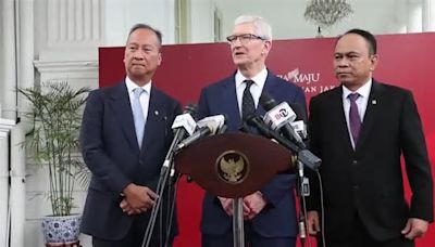 El consejero delegado de Apple se reúne con el presidente de Indonesia para hablar de inversiones