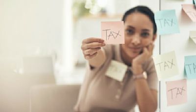 How to Avoid Taxes on a Savings Account