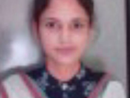 Hamirpur’s Anjali tops HPU BA (III) exam