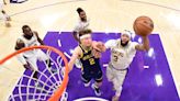 Plaschke: No Anthony Davis? Struggling Lakers have no chance if he's out