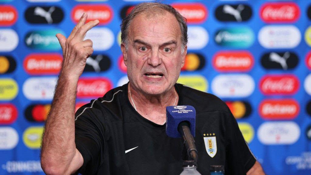'How can you not defend your mother, your sister, a baby?' - Bielsa