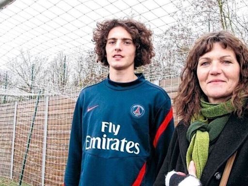 Man Utd handed Adrien Rabiot boost after agent’s eight-word admission