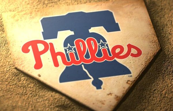 Castellanos, Schwarber HR, Sánchez works 6 strong innings as Phillies beat Giants to end 3-game skid